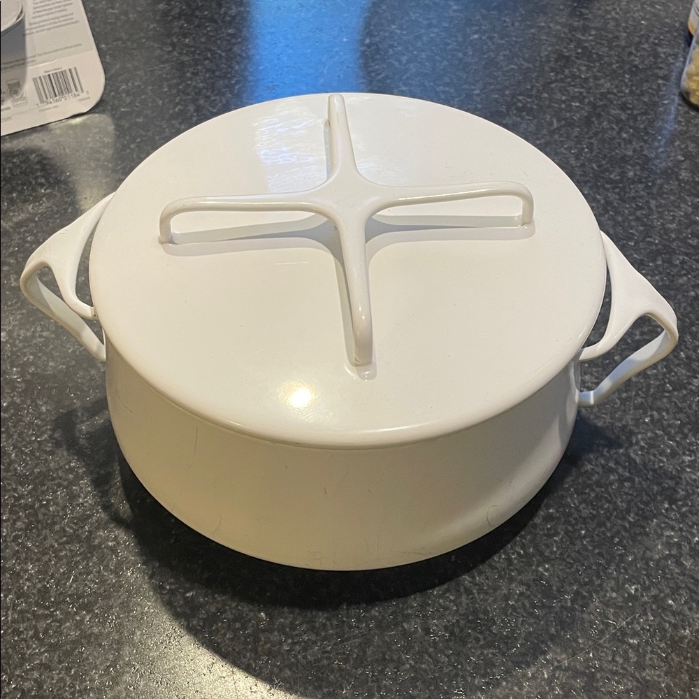 Dansk Kobenstyle 2-Quart Casserole Dish with Lid